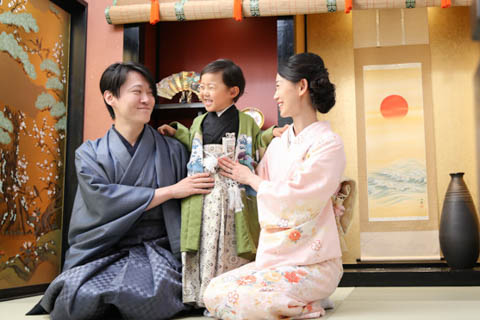 https://www.happilyphoto.live/column/644540/