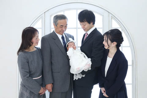 冬のお宮参りにおすすめの服装は？