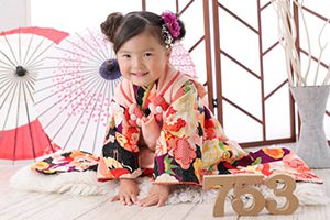 七五三では祖父母と一緒に写真を撮る?おすすめのプレゼント方法も