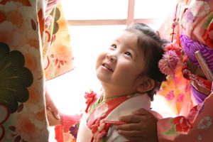 七五三の着付け・ヘアセットはどこに依頼する?費用相場についても