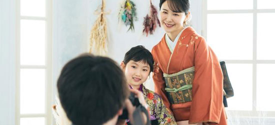 七五三で家族写真を撮らないと後悔する？おすすめの撮り方を紹介
