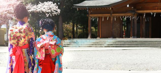 七五三の写真を春に撮影するメリットやアイデアを紹介
