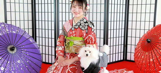 【成人式の前撮り】犬と一緒に撮影するメリット・注意点や実例を紹介